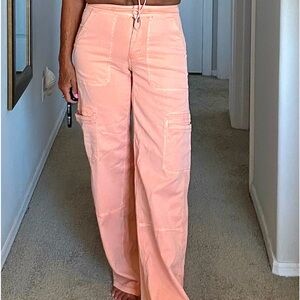 American Eagle New w Tags Cargo Pants Size 00 Peach Orange SOFT Wide Leg